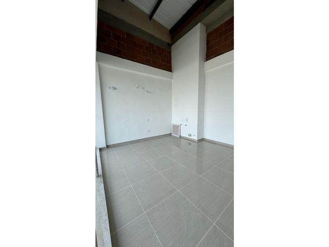 Local en venta en Parque Natura, Jamundí, 19 m² · foto 2 de 3