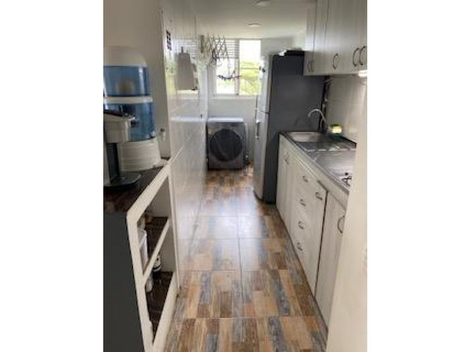 Apartamento de 3 alcobas en venta en Cr. Surcos De Pangola, Jamundí, 60 m² · foto 2 de 7
