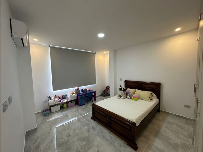 Casa de 3 alcobas en venta en Alfaguara, Jamundí, 320 m² · foto 3 de 24