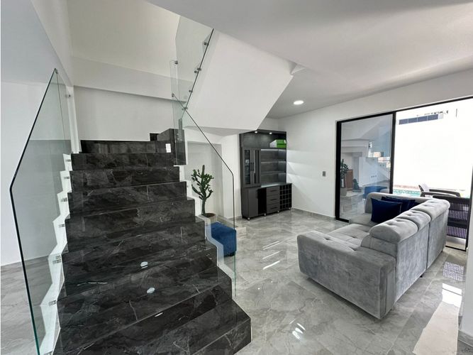 Casa de 3 alcobas en venta en Alfaguara, Jamundí, 320 m² · foto 7 de 24