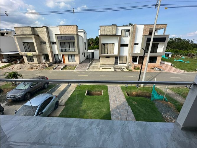 Casa de 3 alcobas en venta en Alfaguara, Jamundí, 320 m² · foto 11 de 24