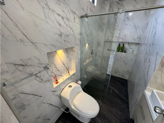 Casa de 3 alcobas en venta en Alfaguara, Jamundí, 320 m² · foto 17 de 24