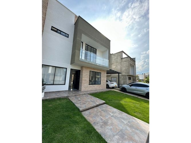 Casa de 3 alcobas en venta en Alfaguara, Jamundí, 320 m² · foto 22 de 24