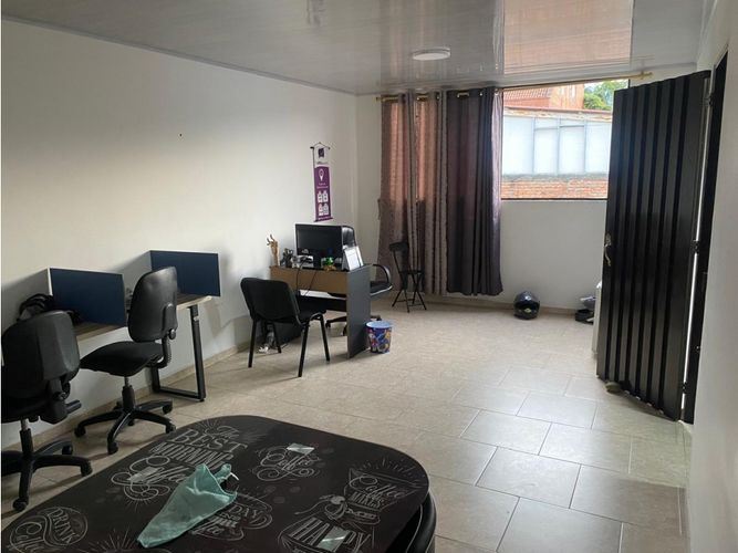 Casa de 4 alcobas en venta en Santa Anita, Cali, 400 m² · foto 23 de 24