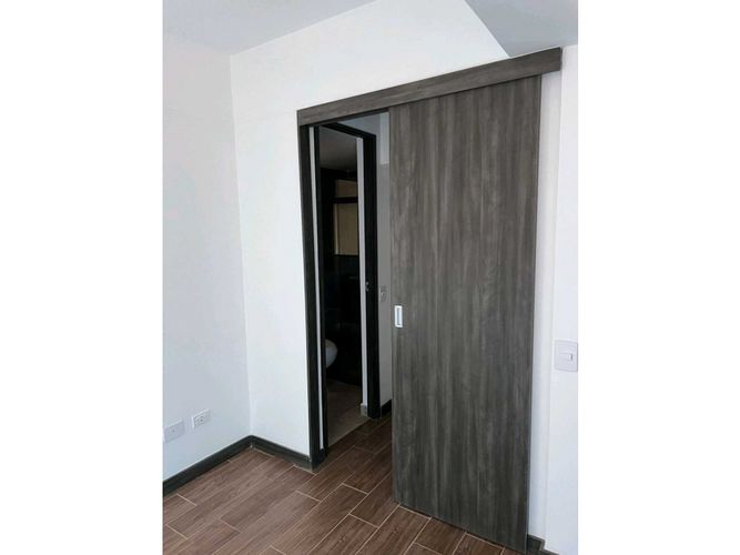 Apartamento de 3 alcobas en venta en El Poblado, El Retiro, 82 m² · foto 12 de 19