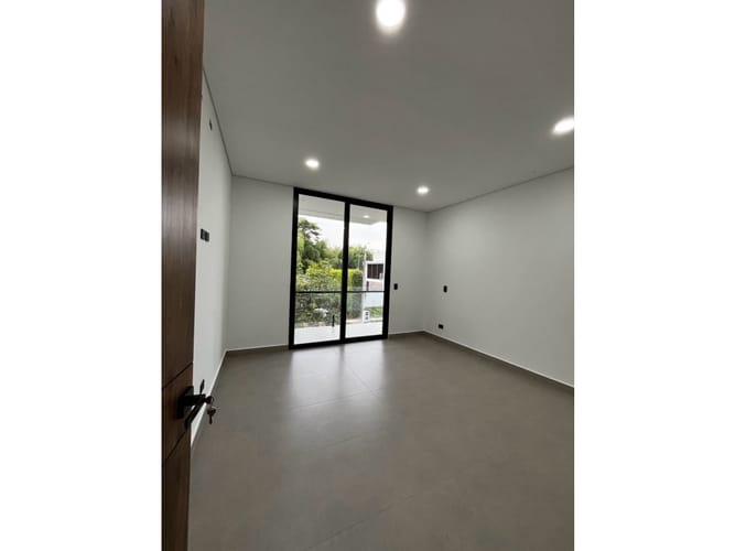 Casa de 4 alcobas en venta en Alfaguara, Jamundí, 430 m² · foto 10 de 14