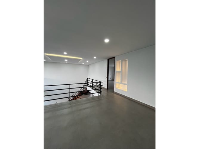 Casa de 4 alcobas en venta en Alfaguara, Jamundí, 430 m² · foto 12 de 14