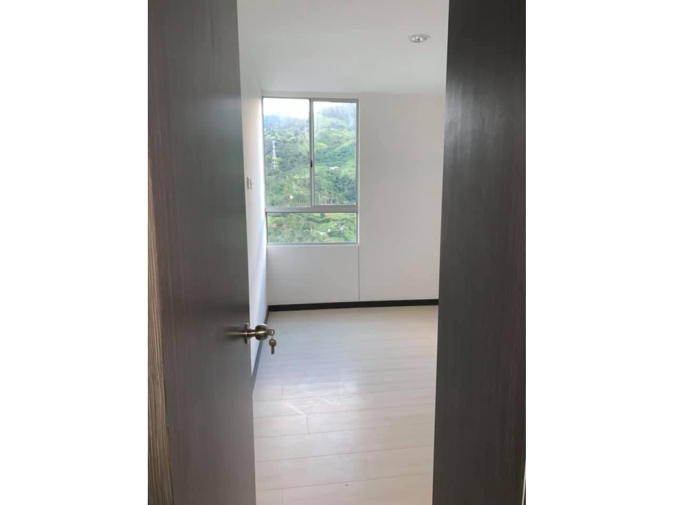Apartamento en venta en La Aldea, La Estrella · foto 8 de 18