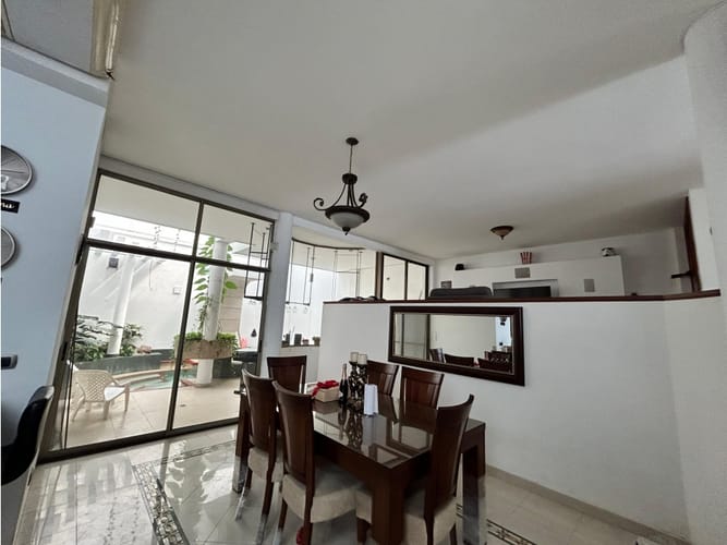 Casa de 6 alcobas en venta en El Ingenio, Cali, 523 m² · foto 9 de 24