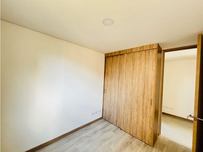 Apartamento de 3 alcobas en venta en Ub Cortijo De San Jose, Sabaneta, 78 m² · foto 8 de 20