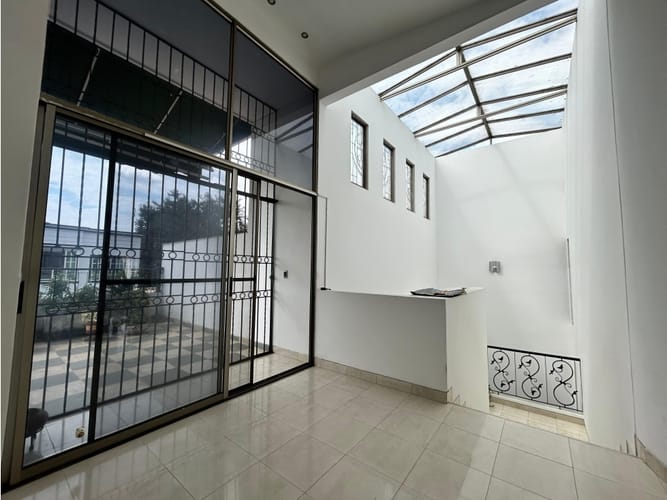 Casa de 6 alcobas en venta en El Ingenio, Cali, 523 m² · foto 11 de 24