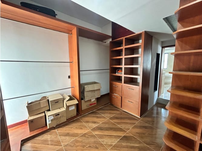 Casa de 6 alcobas en venta en El Ingenio, Cali, 523 m² · foto 12 de 24