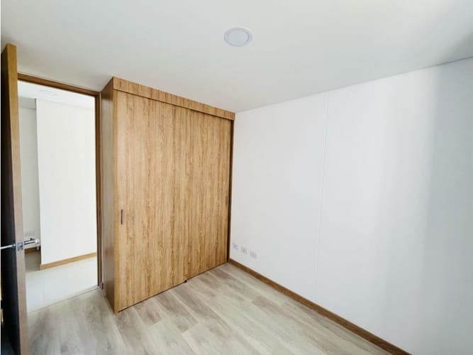 Apartamento de 3 alcobas en venta en Ub Cortijo De San Jose, Sabaneta, 78 m² · foto 11 de 20