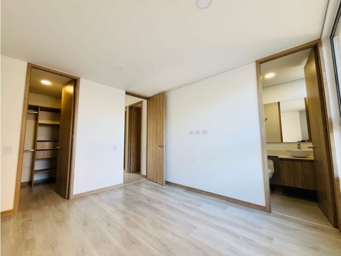 Apartamento de 3 alcobas en venta en Ub Cortijo De San Jose, Sabaneta, 78 m² · foto 13 de 20