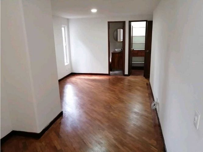 Apartamento en venta en El Campestre, Medellín · foto 8 de 18