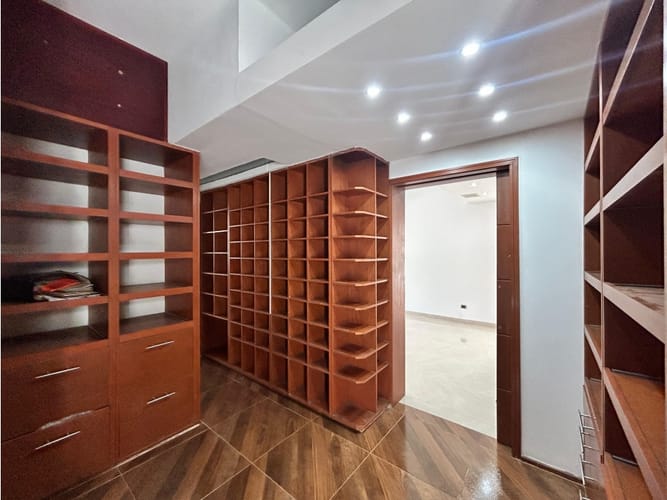 Casa de 6 alcobas en venta en El Ingenio, Cali, 523 m² · foto 18 de 24