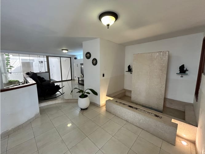 Casa de 6 alcobas en venta en El Ingenio, Cali, 523 m² · foto 19 de 24