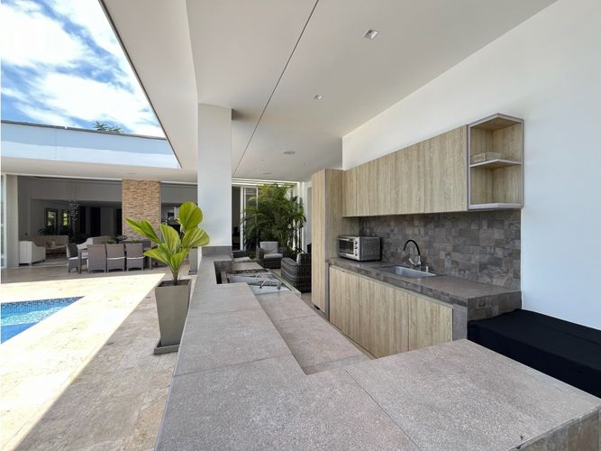 Casa de 5 alcobas en venta en Pance, Cali, 630 m² · foto 4 de 19