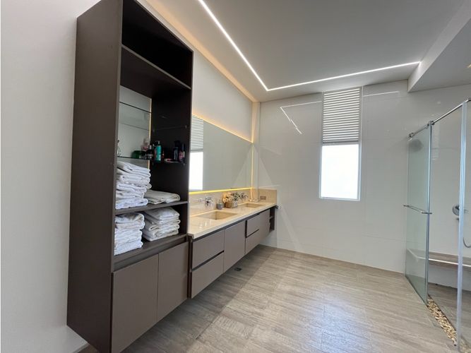Casa de 5 alcobas en venta en Pance, Cali, 630 m² · foto 5 de 19