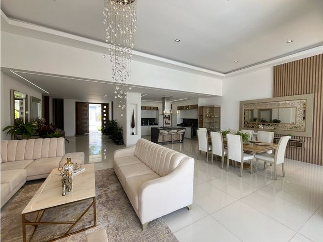 Casa de 5 alcobas en venta en Pance, Cali, 630 m² · foto 12 de 19
