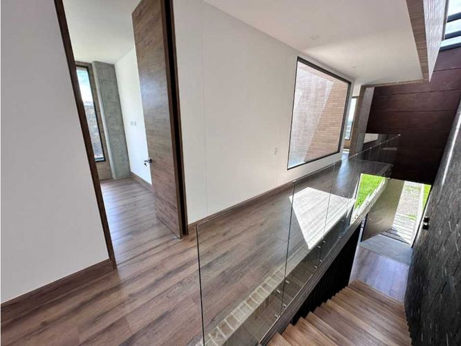 Casa de 4 alcobas en venta en Las Palmas, Envigado, 440 m² · foto 11 de 24