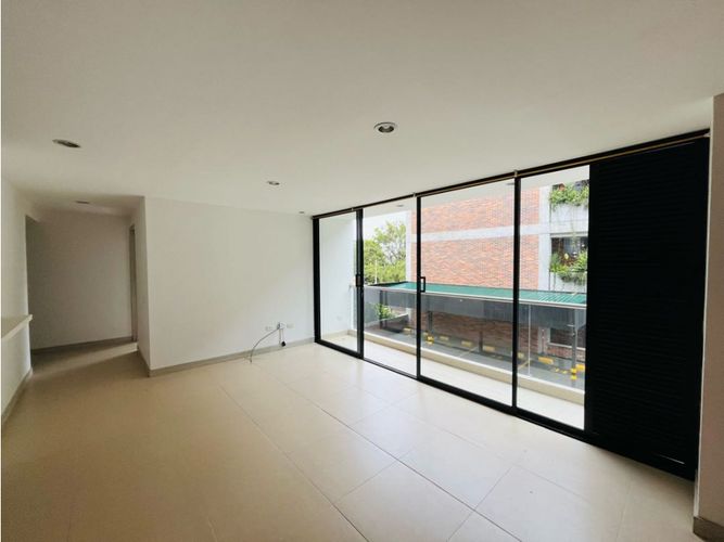 Apartamento de 3 alcobas en venta en El Retiro, 78 m² · foto 2 de 11