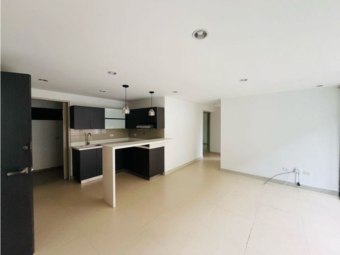 Apartamento de 3 alcobas en venta en El Retiro, 78 m² · foto 4 de 11