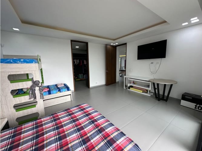 Casa de 5 alcobas en venta en Llano Grande, Rionegro, 667 m² · foto 24 de 24