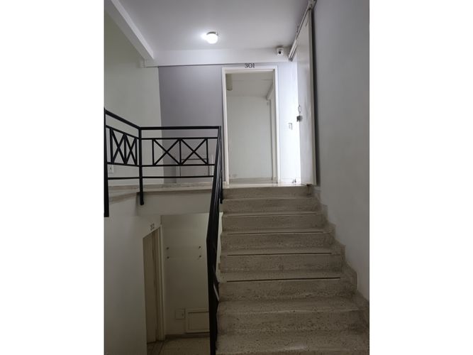 Edificio en venta en Santa Monica, Cali, 720 m² · foto 16 de 19