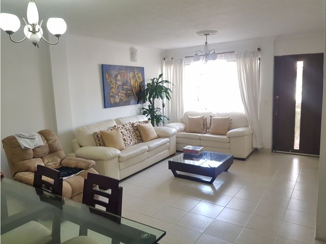 Edificio en venta en Mayapan Las Vegas, Cali, 689 m² · foto 4 de 22