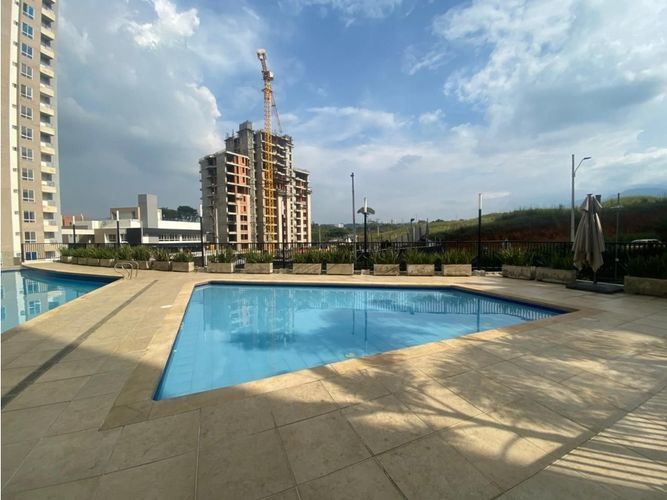 Apartamento de 3 alcobas en venta en Ciudad Jardin, Cali, 147 m² · foto 7 de 18