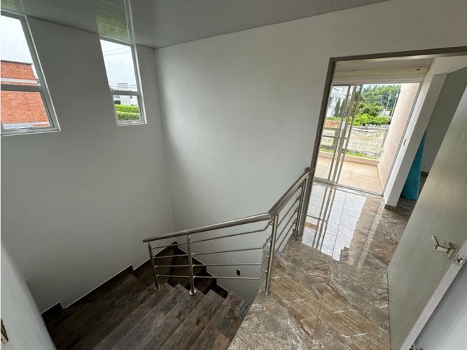 Casa de 4 alcobas en venta en Las Mercedes, Jamundí, 300 m² · foto 13 de 16