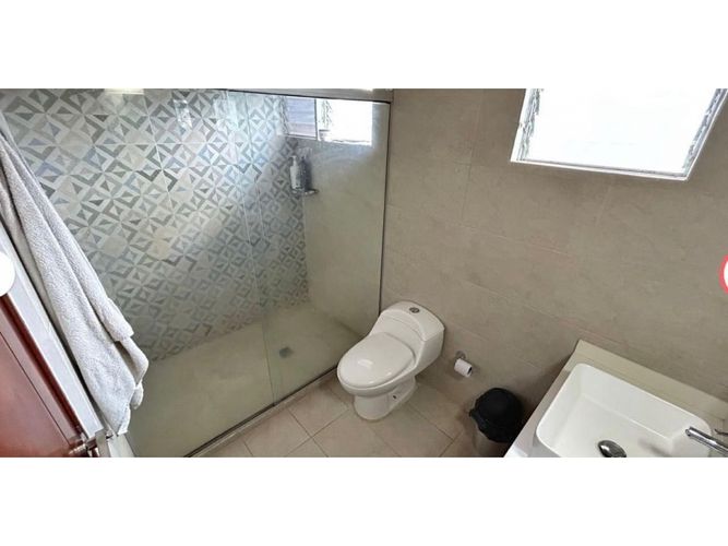 Casa de 3 alcobas en venta en Alfaguara, Jamundí, 278 m² · foto 6 de 14
