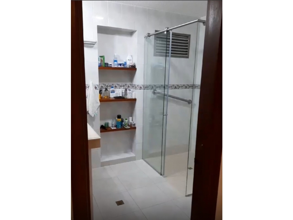 Apartamento en venta en Santa Teresita, Cali · foto 9 de 17