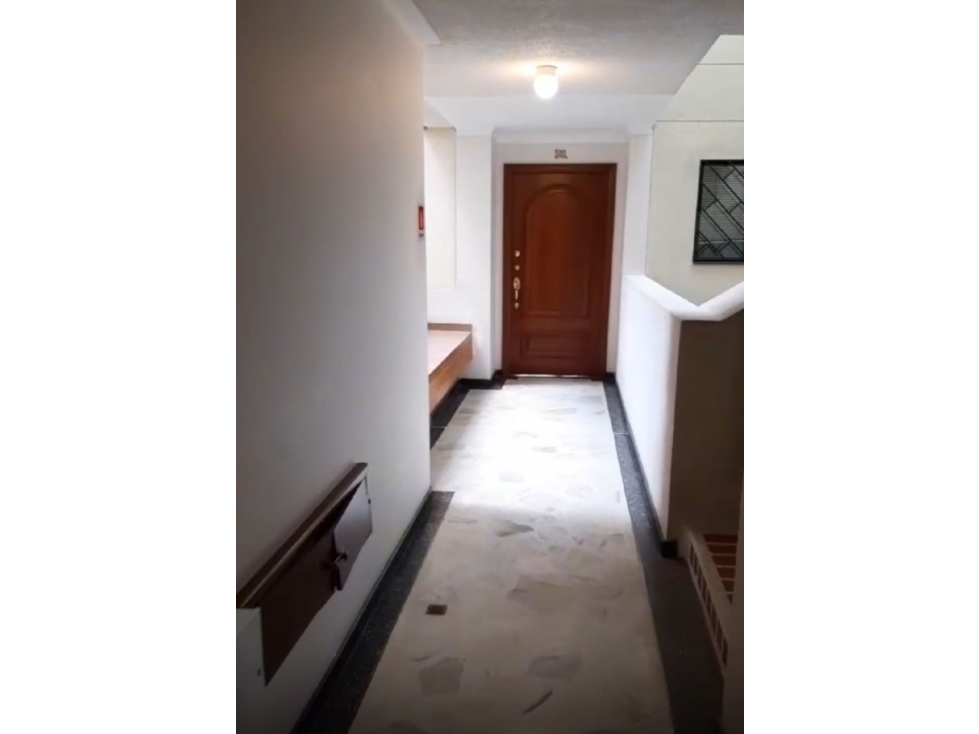 Apartamento en venta en Santa Teresita, Cali · foto 10 de 17