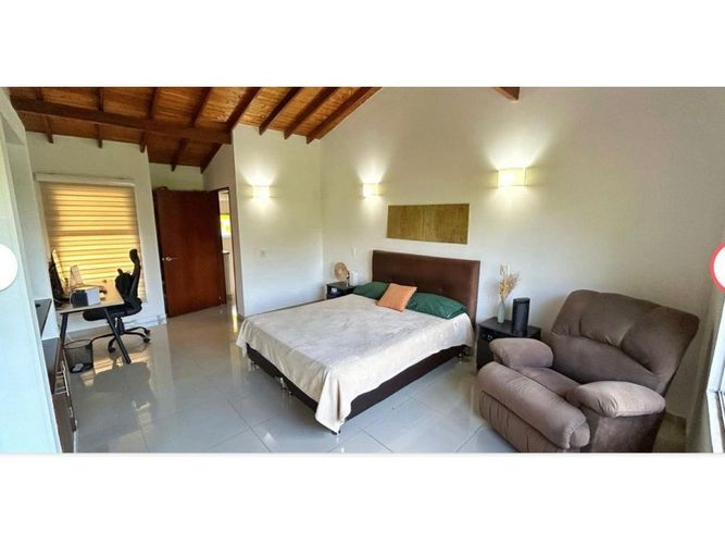 Casa de 3 alcobas en venta en Alfaguara, Jamundí, 278 m² · foto 13 de 14