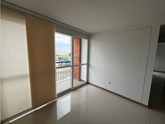 Apartamento de 3 alcobas en venta en Ciudad Pacífica, Cali, 75 m² · foto 4 de 13