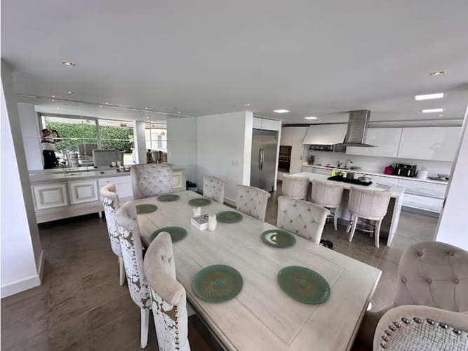 Casa de 5 alcobas en venta en Pance, Cali, 450 m² · foto 16 de 24