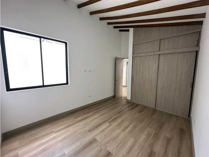 Casa de 3 alcobas en venta en La Ceja, 140 m² · foto 15 de 19