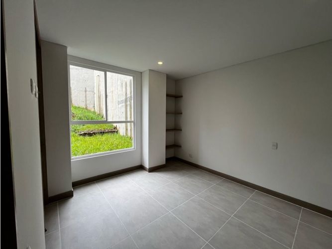 Apartamento de 3 alcobas en venta en Las Mercedes, Jamundí, 122 m² · foto 8 de 10