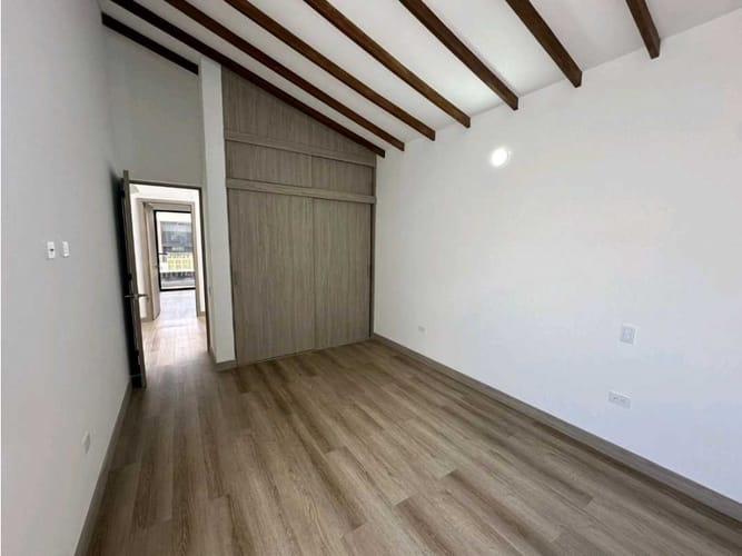 Casa de 3 alcobas en venta en La Ceja, 140 m² · foto 18 de 19