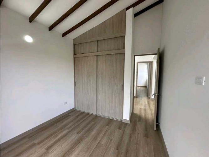 Casa de 3 alcobas en venta en La Ceja, 140 m² · foto 19 de 19