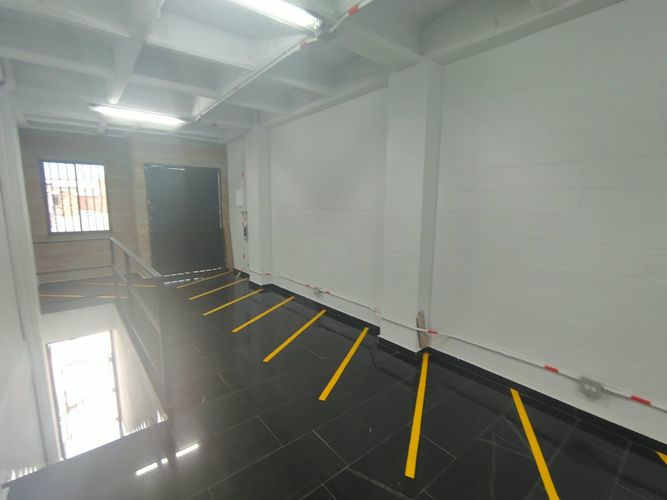 Bodega en arriendo en Trinidad, Medellín, 120 m² · foto 12 de 12