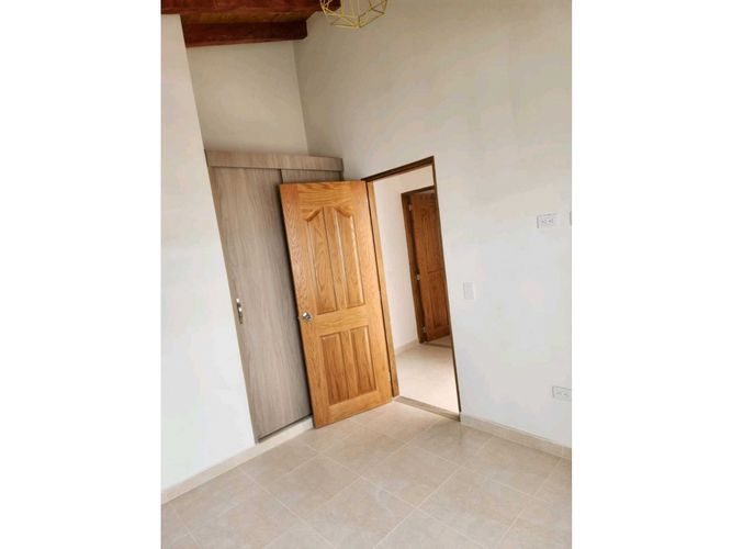 Apartamento de 3 alcobas en venta en Camargo, El Carmen de Viboral, 89 m² · foto 3 de 12