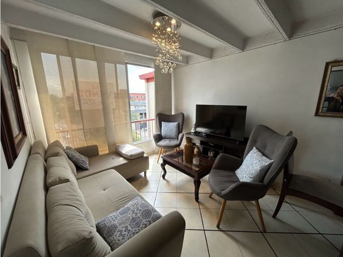 Apartamento de 3 alcobas en venta en La Flora, Cali, 64 m² · foto 2 de 10