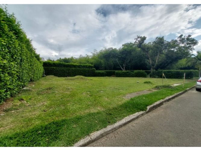 Lote en venta en Las Mercedes, Jamundí, 690 m² · foto 2 de 5