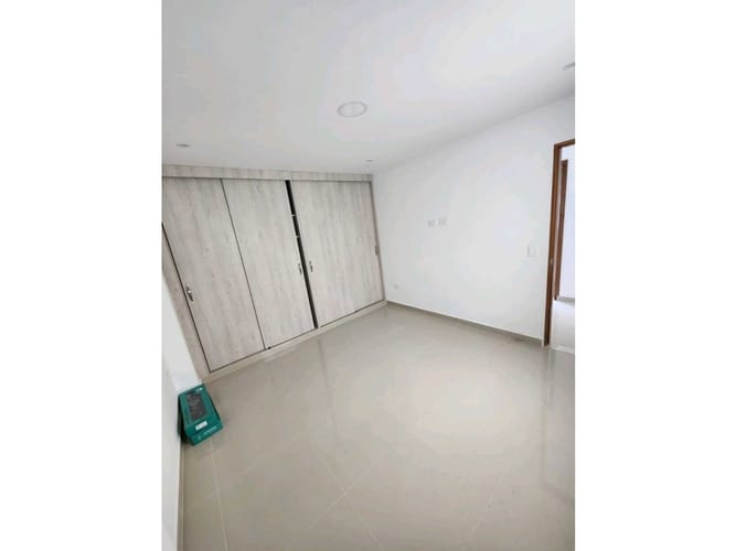 Apartamento de 3 alcobas en venta en Camargo, El Carmen de Viboral, 94 m² · foto 2 de 10