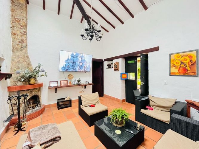 Casa de 3 alcobas en venta en Cuchillas De San Jose, Rionegro, 250 m² · foto 8 de 24