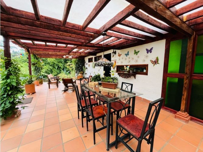 Casa de 3 alcobas en venta en Cuchillas De San Jose, Rionegro, 250 m² · foto 11 de 24