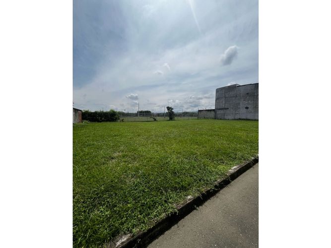 Lote en venta en Las Mercedes, Jamundí, 225 m² · foto 2 de 3